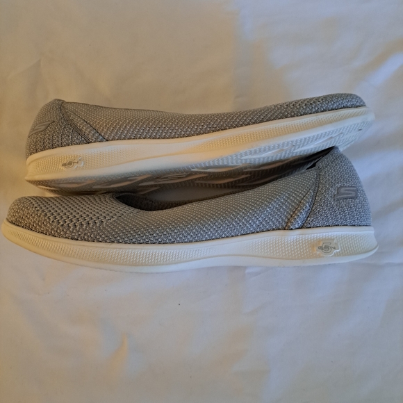 Sketchers yoga mat shoes - Picture 8 of 10